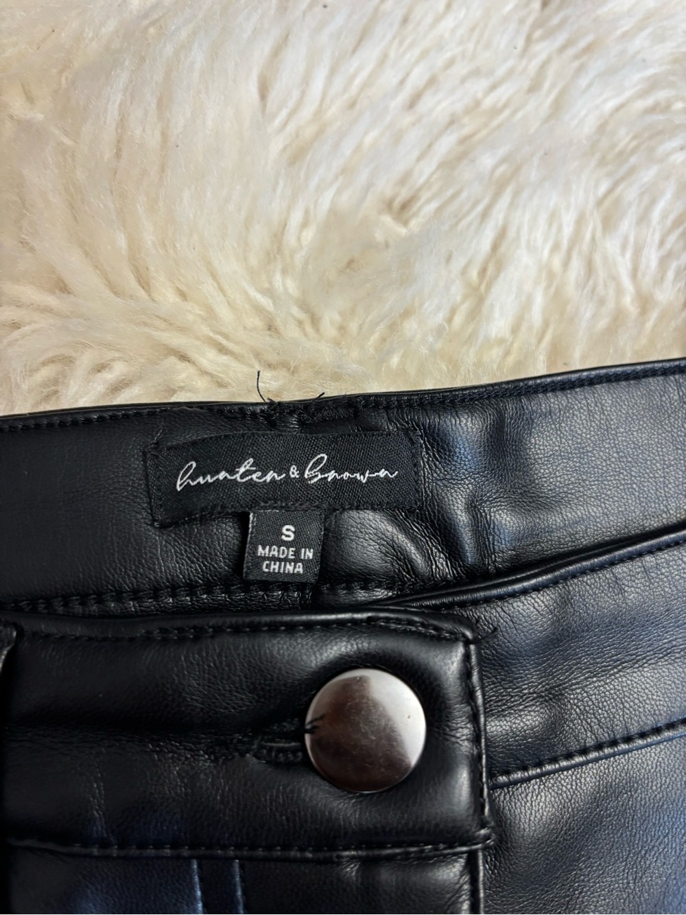 Pleather pants - Picture 3 of 3
